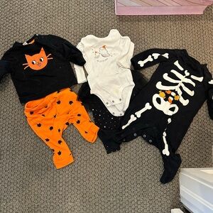 3-6mo Halloween outfits 🎃!